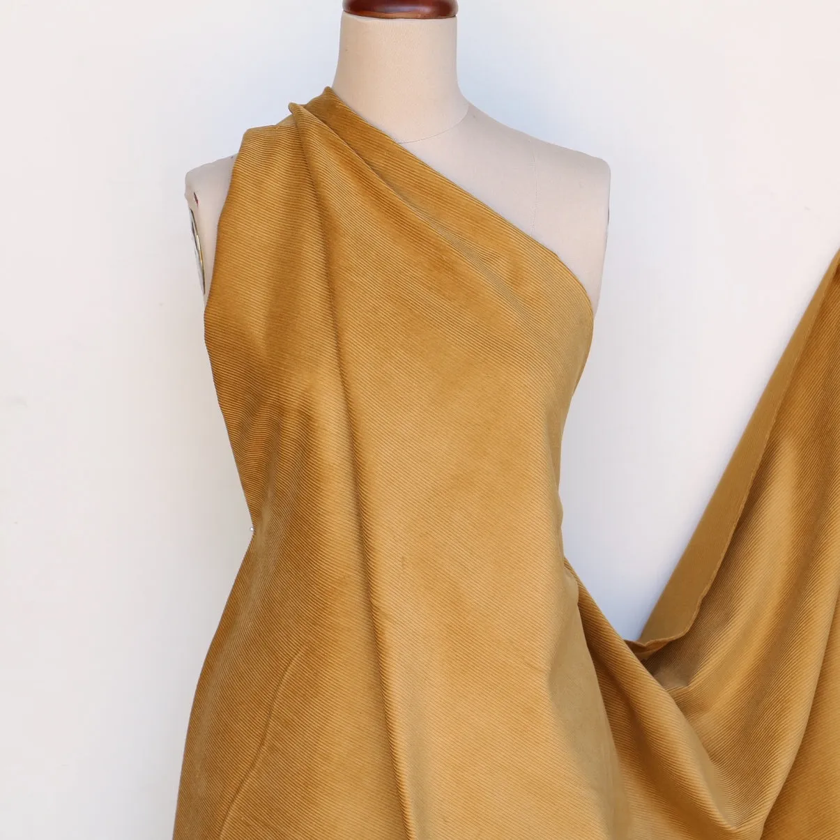 Velluto Rubino - Corduroy
